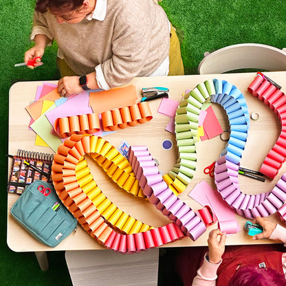 Activity Box • Paper-chain Making