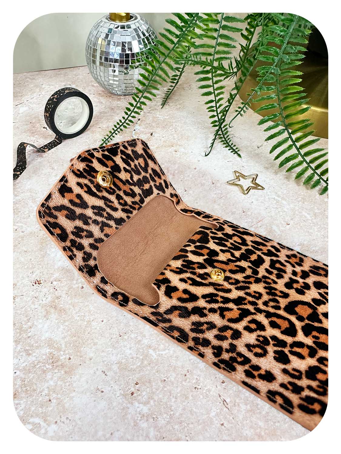 Carry Case - Leopard