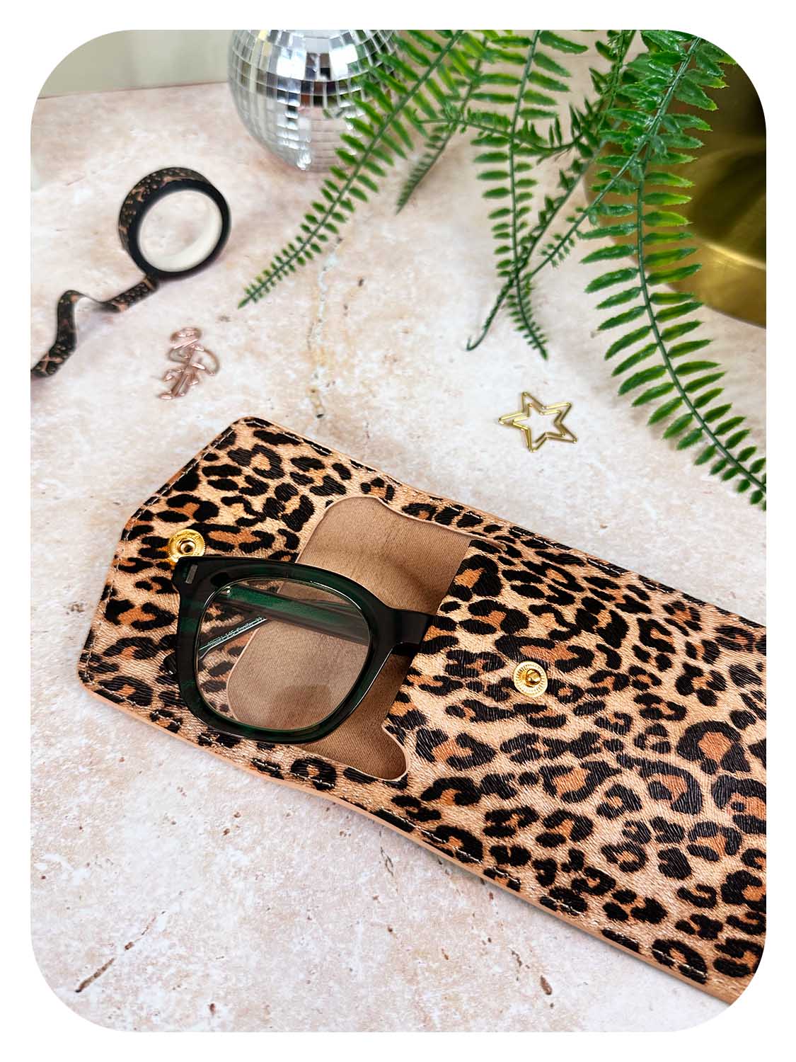 Carry Case - Leopard