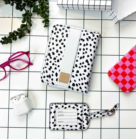 Freebie Dalmatian Travel Organiser