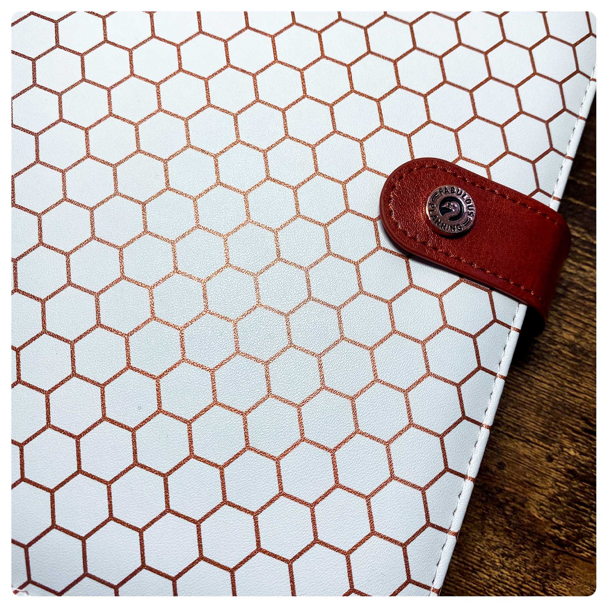 Honeycomb Organiser Shell - Seconds - Fabulous Planning - FO - HONEY - SHELL - SECONDS - 05