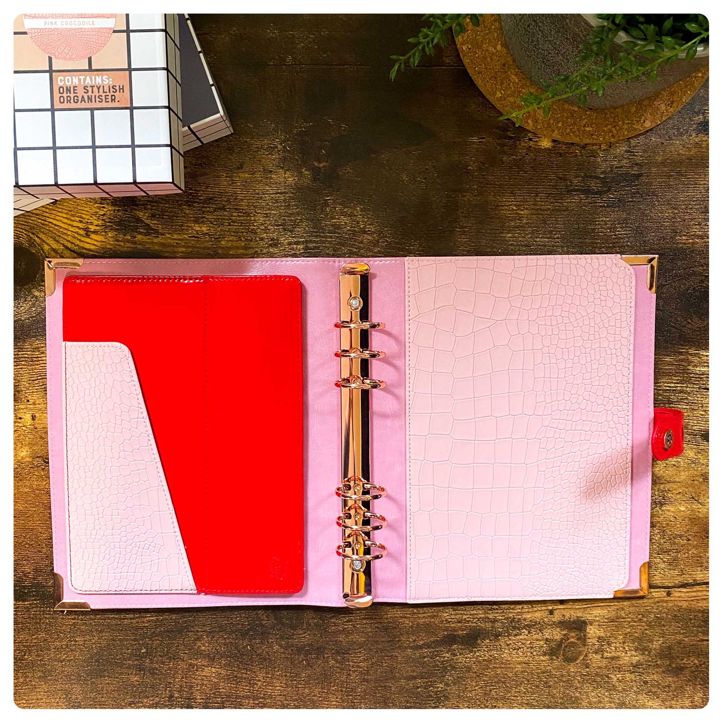 Pink Crocodile - Food Diary Organiser P3 - Fabulous Planning - FO - PINKCROC - CAL - NMP